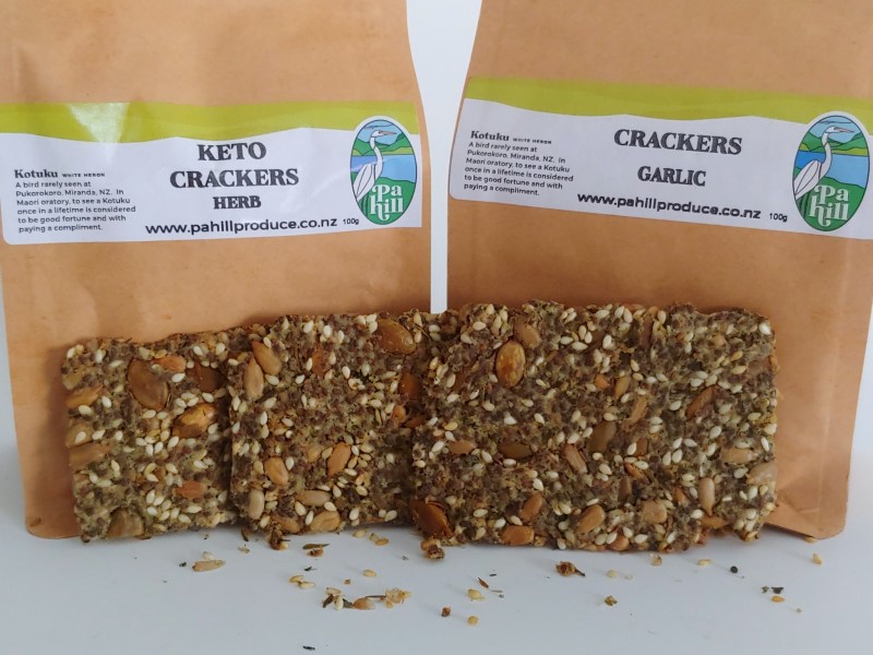 keto crackers - garlic - small